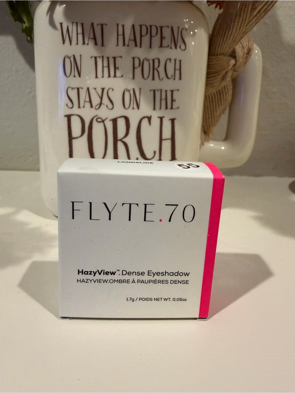Flyte.70 HazyView Dense Eyeshadow - brown